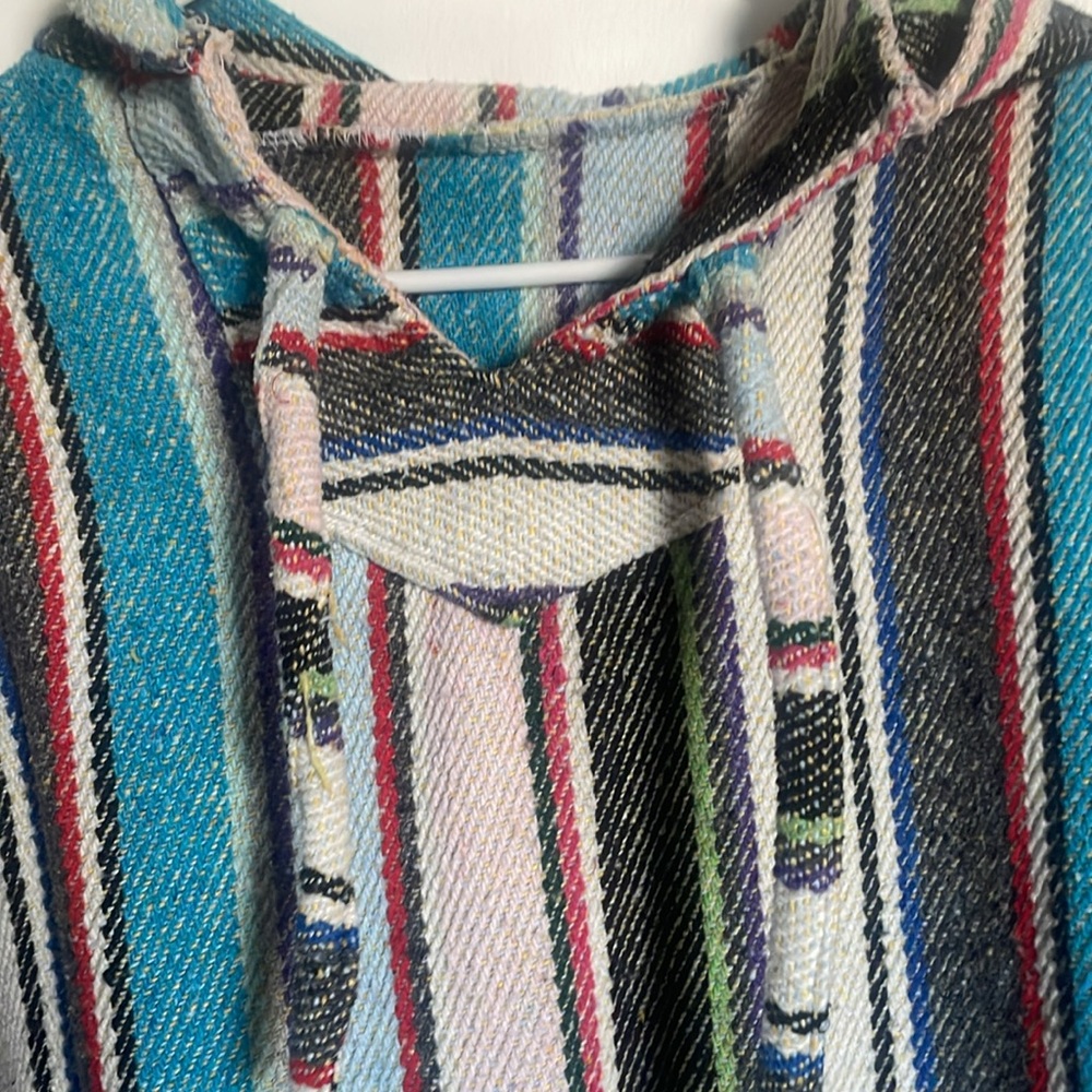 Poncho - Picture 2 of 3
